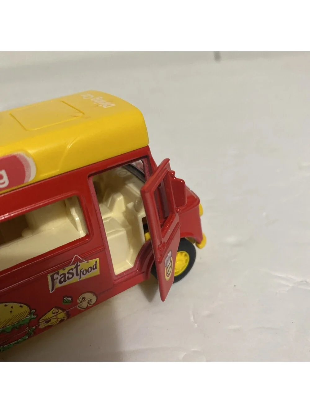 1:36 Drinks Food Truck Model Car Van Diecast Toy Vehicle Toys for Kids Gifts